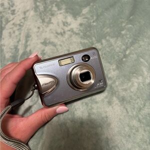 Vintage Digital Fujifilm FinePix A360 Light Blue & Silver Camera